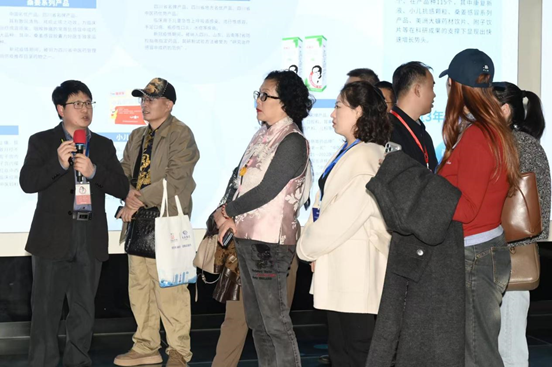 1762856496966544.jpg 1762856438033.jpg